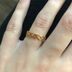 Goudkleurige ring met open sterren - Afbeelding 2